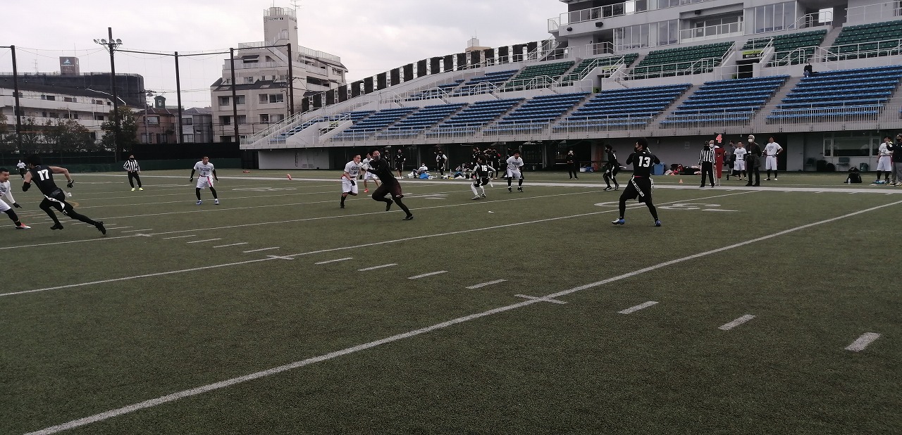 リバーサイドギャンブラーズ市川（黒） vs 牧野が池オッサンクルセイダーズ（白）